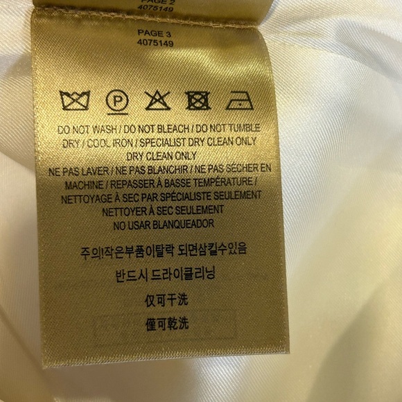 💛”Burberry” NWT Cream w/ Black Silk Side Piping & Deep V Back Tank Top Sz 4 US🖤 - Picture 10 of 14